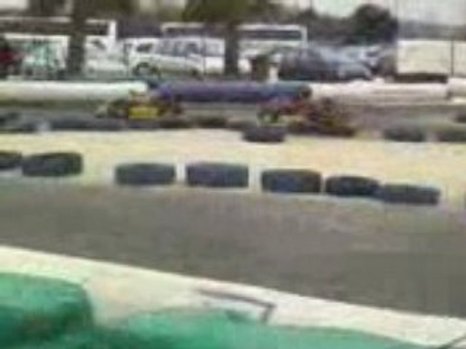 A PLEINE VITESSE