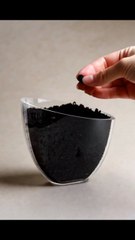 “Beshak Allah hi dana aur guthli ko phaad kar nikalne wala hai.