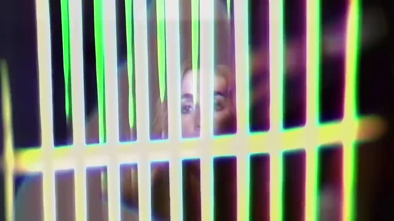 Tate McRae - NOBODY'S GIRL (Official Video)