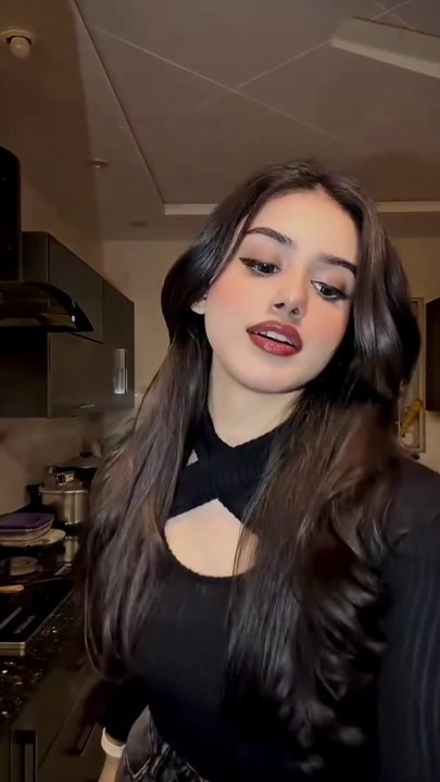 Another Ref Challenge. sugar on my tongue and maybe hisFunny videos #comedy mon #fypシ゚viralrells Mon prank #prankvideocomedy