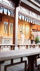 Playing the Enemy, Loving the Boss stardusttv