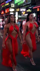 Bodybuilder girls public reason 😱💪