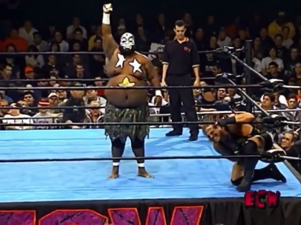 History of ECW - Rob Van Dam defends his ECW Television Title against Uganda - ECW: Hardcore TV December 4th, 1999