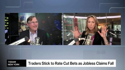 Jobless Claims Fall to Three-Year Low Ahead of Pivotal December Fed Meeting