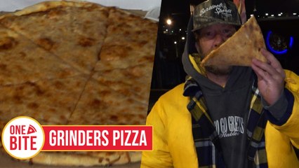 Barstool Pizza Review - Grinders Pizza (Kansas City, MO) presented by DraftKings #DKPartner