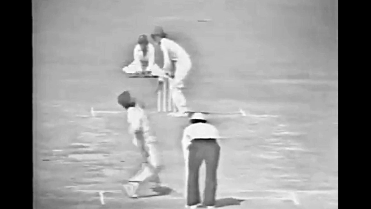 Imran Khan 10 off 8 Balls vs India 3rd ODI at Sahiwal Nov 03 1978