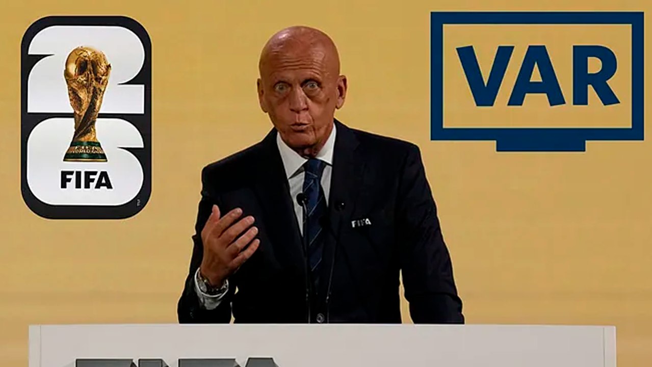 Pierluigi Collina, uno de los mejores árbitros del mundo, asegura que el VAR no ha hecho flojos a los árbitros