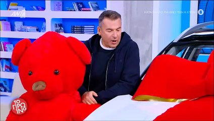 Ματιασμένος ο Λιάγκας στο Πρωινό: «Δεν την παλεύω σήμερα. Δεν μπορώ πραγματικά να ανοίξω τα μάτια»