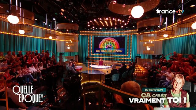 Jean-Louis Aubert a révélé sur le plateau de l'émission Quelle époque ! que sa mère a un jour jeté son hamster par la fenêtre. Crédit : Quelle époque !/France 2