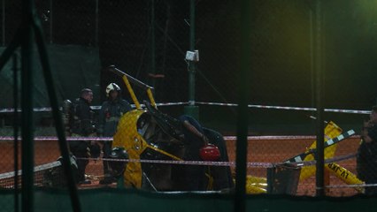Un helicoptero choca y cae en una pista de tenis en Argentina