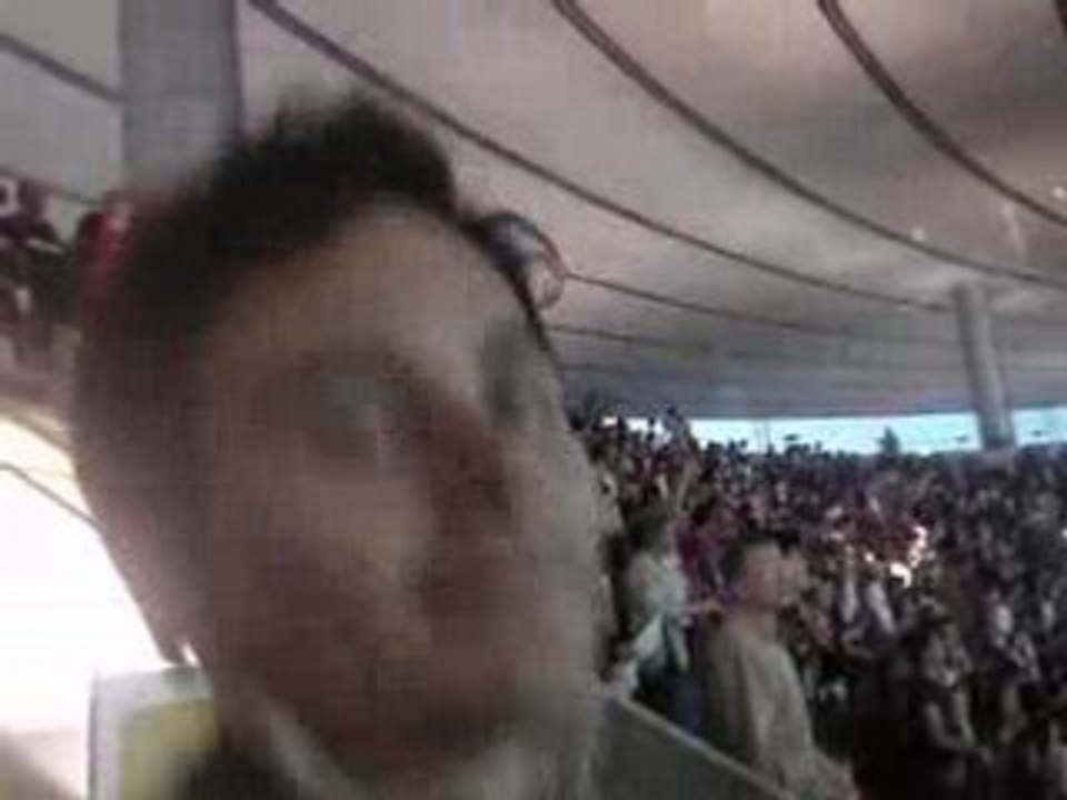 Qui ne saute pas n'est pas Lyonnais