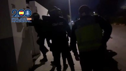 Detenidas 20 personas en Torrent y Paterna que estafaron casi 120.000 euros mediante el método del “hijo en apuros”