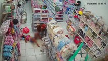 Nascimento Inesperado: Bebê nasce em loja de enxovais no centro de Recife - Uma história emocionante de ajuda espontânea e amor