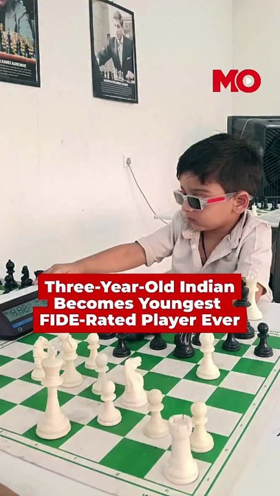 Un Indien âgé de trois ans, sept mois, et 20 jours est devenu le plus jeune joueur d'échecs classé par la Fédération internationale des échecs