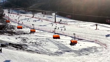 Resort, travel upgrades trigger landslide of visitors to China's ski destinations