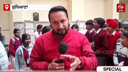 ਸੋਨੇ ਦੀਆਂ ਪਲੇਟਡ ਡਾਕ ਟਿਕਟਾਂ ਬਣੀਆਂ ਖਿੱਚ ਦਾ ਕੇਂਦਰ, ਦੁਰਲੱਭ ਟਿਕਟਾਂ ਵੇਖ ਲੋਕ ਹੋਏ ਹੈਰਾਨ