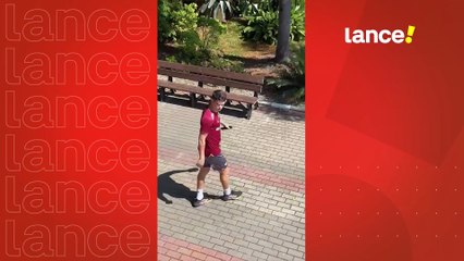 Oscar comparece ao CT do São Paulo pela primeira vez após incidente.