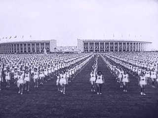 Olympisches Feuer - Filmbericht von der 11. Olypiade zu Berlin 1936