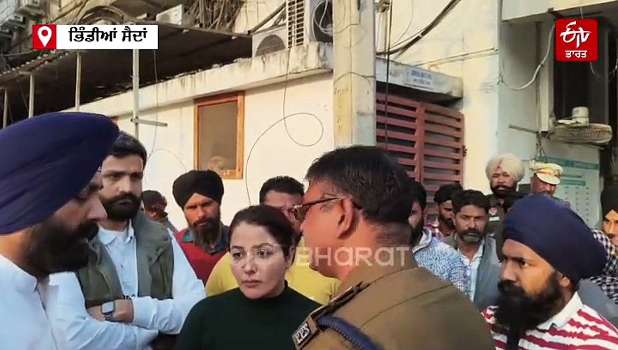 ਨਾਮਜ਼ਦਗੀਆਂ ਦਾਖਲ ਕਰਨ ਦੌਰਾਨ ਕਾਂਗਰਸੀ ਵਰਕਰਾਂ ਵੱਲੋਂ AAP ਉਮੀਦਵਾਰਾਂ 'ਤੇ ਹਮਲਾ, ਦੋ ਨੌਜਵਾਨ ICU 'ਚ