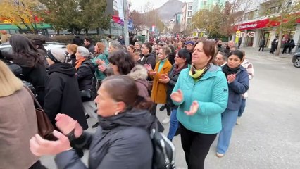Tunceli’de kadınlardan “fuhuş çetesi” protestosu