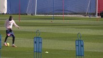 Flick encantado con Lamine Yamal antes de jugar contra el Betis