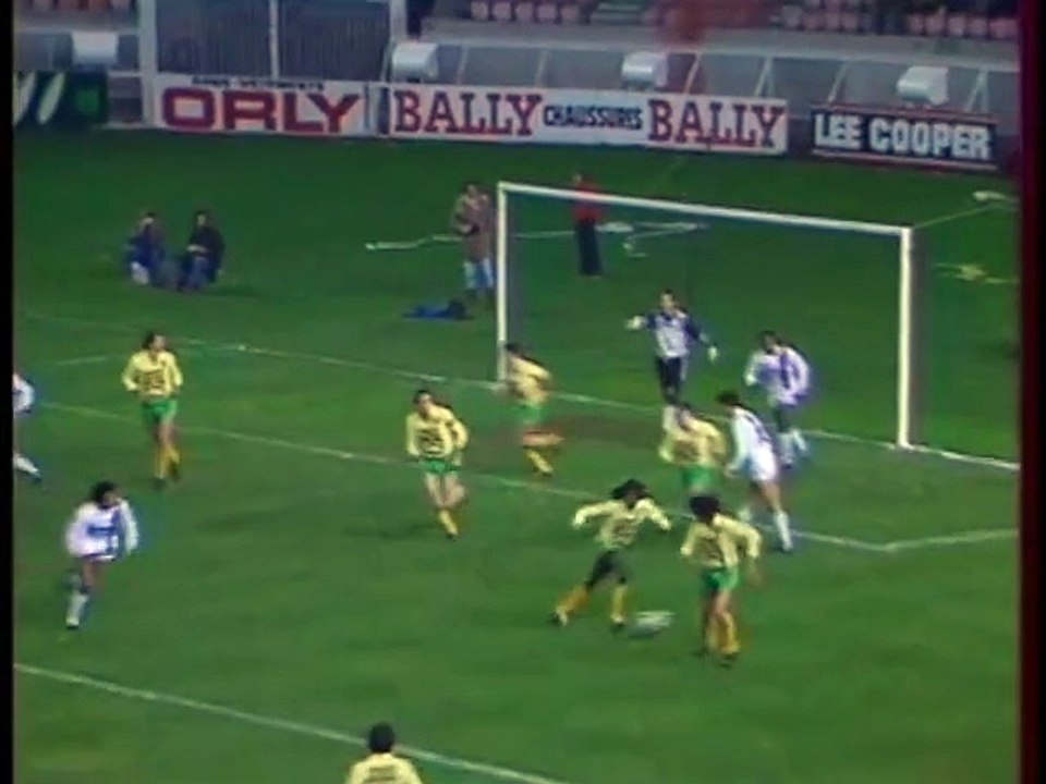 PARIS SG - NANTES - 1983 - SAISON 1983/1984 -