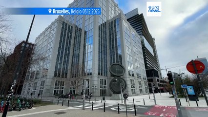 Prestito di riparazione per l'Ucraina, Euroclear avverte: è "molto fragile" e si rischia l'esodo degli investitori