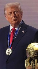 Trump recibe el premio a la paz de la FIFA