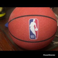 GRACIAS AMAZON POR ESTE CHULO OBSEQUIO DE NAVIDAD Y NO NOS PERDEMOS ESTAMOS AL PURO TIRO CON EL DEPORTE RÁFAGA QUE ESTÁ AL ROJO VIVO TAMBIÉN LOS QUIERO MUCHO MUCHO A ESA PLANTILLA QUE NARRA LOS JUEGOS DE LA NBA YO ESPN NO VEO NADA ESOS NO ME CAEN BIEN