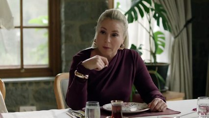 مسلسل عيناك كالبحر الاسود الحلقة 68 مدبلجة