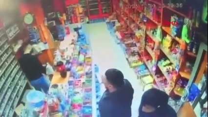 Bağcılar'da emlakçı, 10 bin liralık komisyon için husumetlisinin oğlunu başından vurarak öldürdü