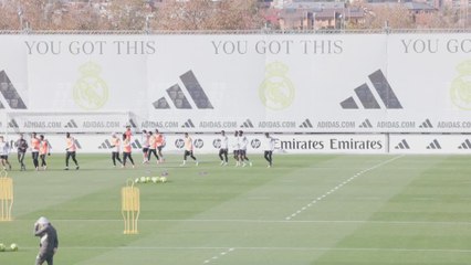 Entrenamiento completo del Real Madrid previo al partido de Liga ante el Celta