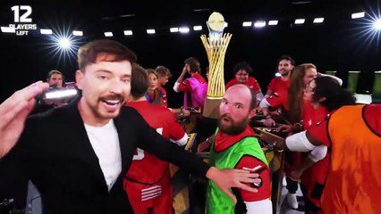 100 People Vs World’s Biggest Trap!