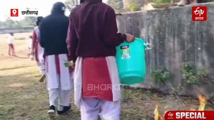 रामगढ़ हाईस्कूल में बच्चों से लगवाई झाड़ू, ड्रेस में कचरा साफ करते दिखे बच्चे, डीईओ बोले लिया जाएगा एक्शन