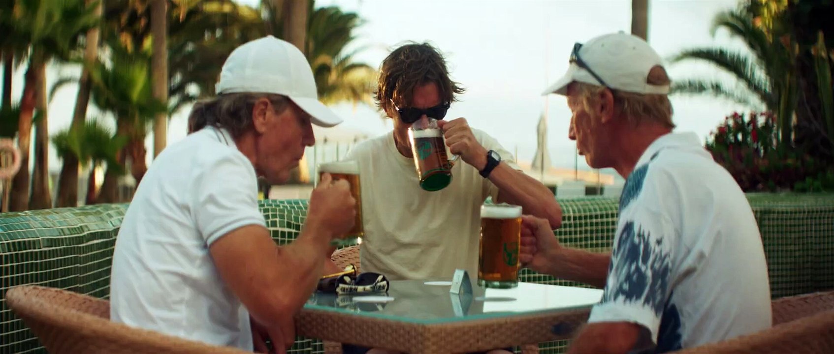 Islands Bande-annonce (UK)