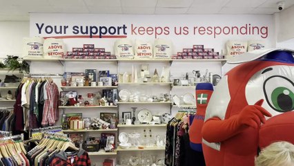 A look at the inside of the new Devon Air Ambulance charity shop in Exmouth on the opening day, video Alan Quick IMG_0068