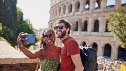 Foreigners Share 10 Signs That Someone Is Definitely American