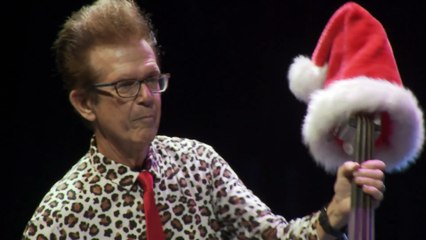 Fishnet Stockings (Stray Cats cover) - The Brian Setzer Orchestra (live)