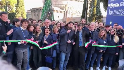 Atreju al via, taglio del nastro con Arianna Meloni