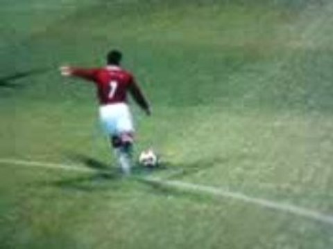 cristiano ronaldo but de loin pes 2008 milieu de terrain