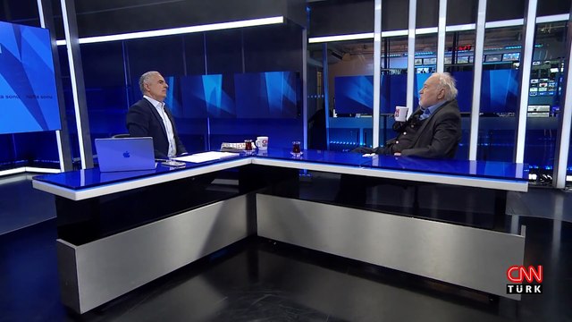 Prof. Dr. İlber Ortaylı, gündemin sıcak başlıklarını CNN TÜRK'te Hafta Sonu'nda değerlendirdi