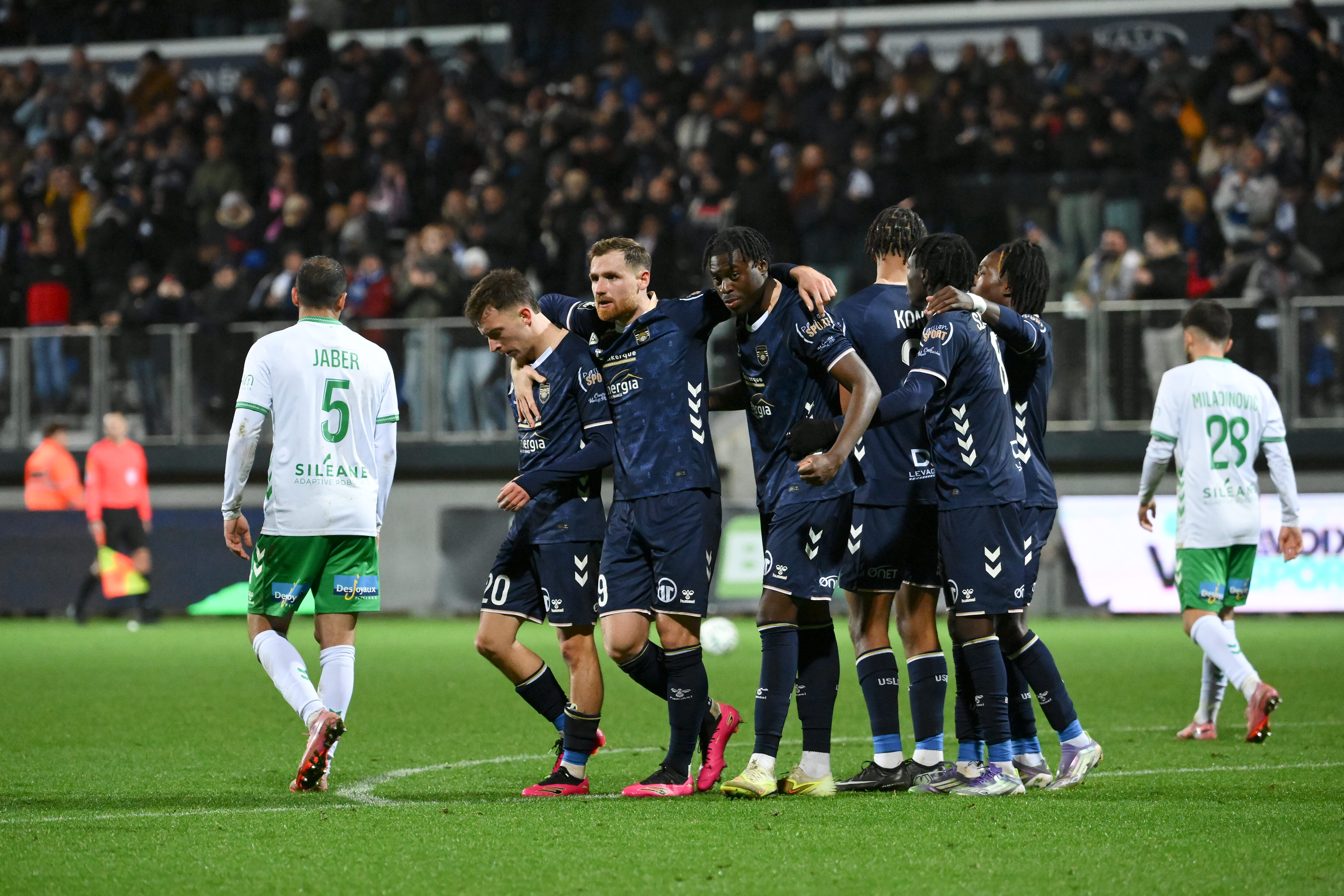 Ligue 2 : Saint-Étienne se loupe à Dunkerque