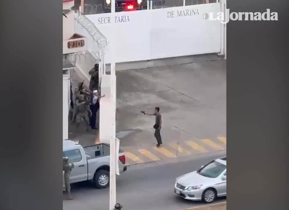 Marina sometió a hombre armado que intentó irrumpir en cuartel de Puerto Vallarta