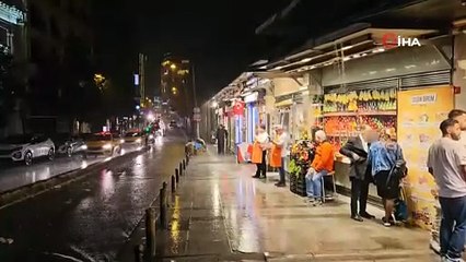 İstanbul'da beklenen yağış başladı; kazalar peş peşe geldi