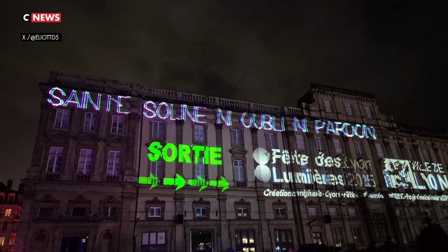 Lyon : Des messages incitant à la haine contre la police et le Rassemblement National projetés sur les murs hier soir pendant La fête des lumières
