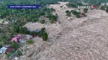 Penampakan Tumpukan Kayu Gelondongan Bertanda Khusus di Aceh Utara Pasca Banjir