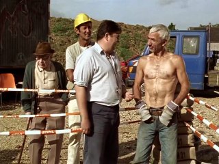 Was nicht passt wird passend gemacht S01E09-Fight Club