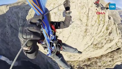 Karanlık Kanyon’da base jump atlayışı nefes kesti