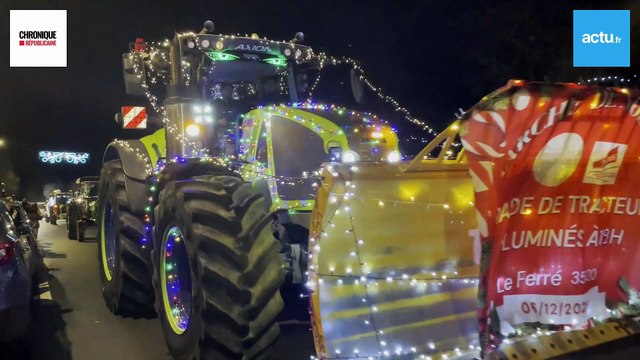 Parade des tracteurs illuminés au Ferré
