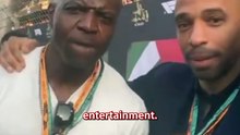 Ronaldinho makes Thierry Henry and Terry Crews do viral gestures
